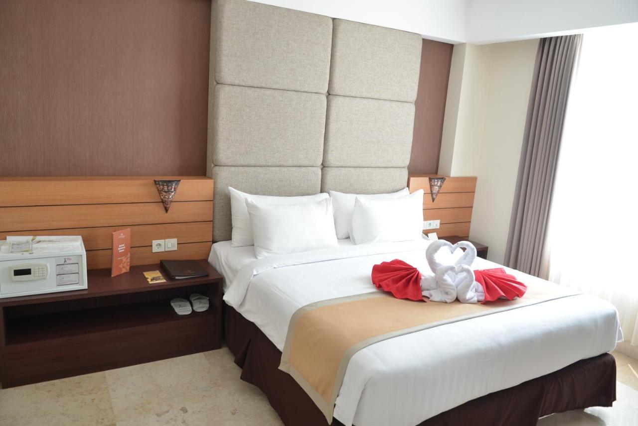 Lynn Hotel By Horison Yogyakarta Room photo